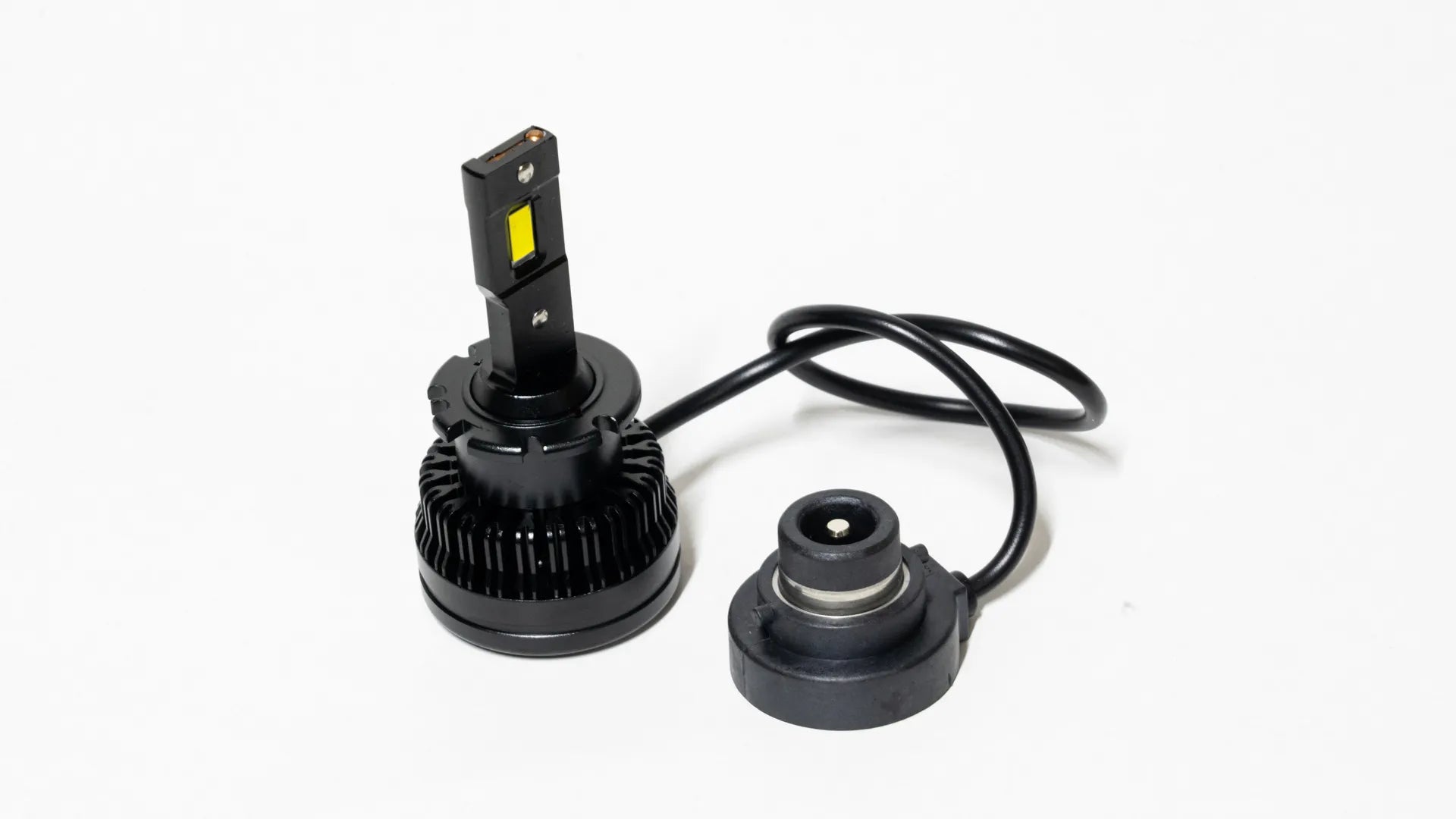Ampolleta Led con conexión xenón D4S