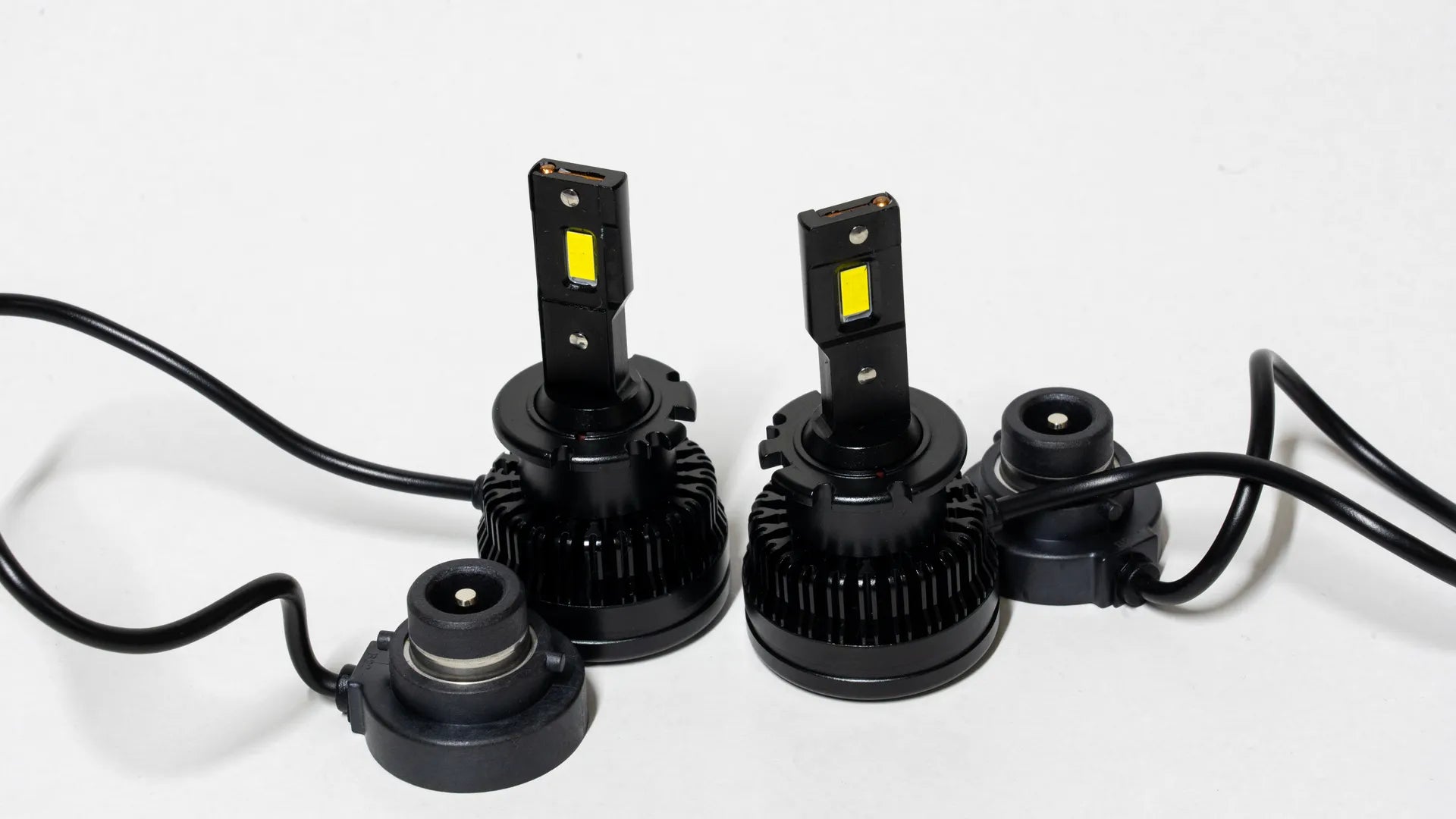 Ampolleta Led con conexión xenón D4S